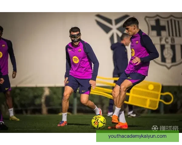 拉菲尼亚状态回暖，近期表现备受关注，纪录片探讨其成长历程与职业生涯。