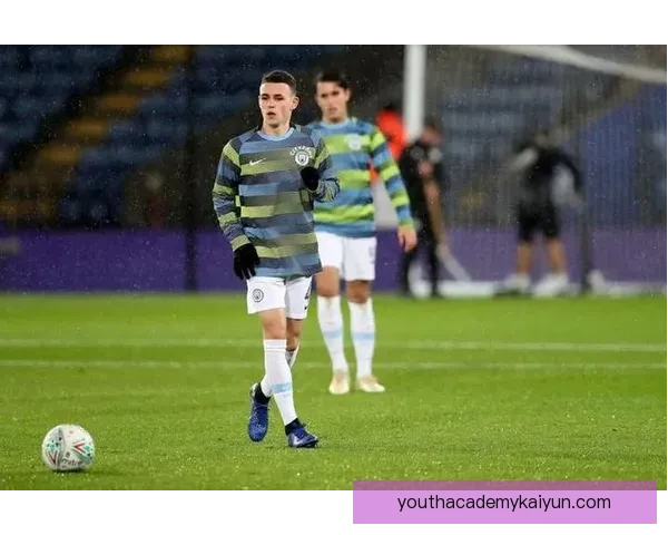 福登在新赛季的更衣室融入情况持续提升，队友关系进一步增强。