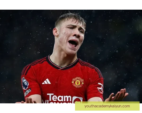 德甲豪门转会动态：引援策略与阵容调整趋势分析